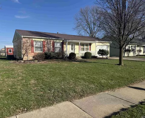 1133 Rosewood Dr, Peru, IN 46970