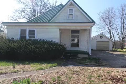 405 SW 3rd St, Loogootee, IN 47553