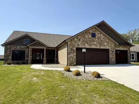 2023 Approach Dr, Auburn, IN 46706