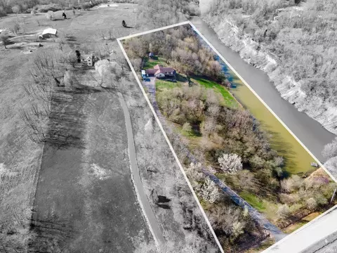View/Area - 1477 W Eble Rd, Boonville, IN 47601 photo 2 of 8