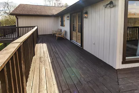 Exterior - 1477 W Eble Rd, Boonville, IN 47601 photo 2 of 7