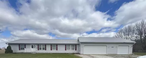5390 E Brown Rd, Leesburg, IN 46538