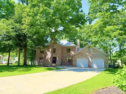Exterior - 3307 E Roy Schmalz Ct, Bloomington, IN 47401 photo 2 of 13