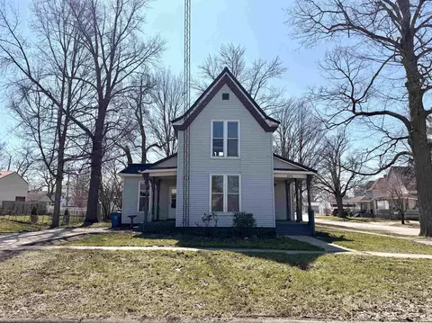 323 Madison St, Plymouth, IN 46563