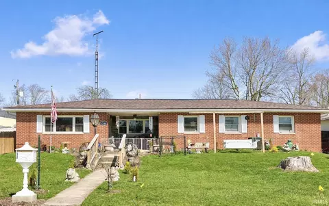 1208 W Taylor St, Union City, IN 47390