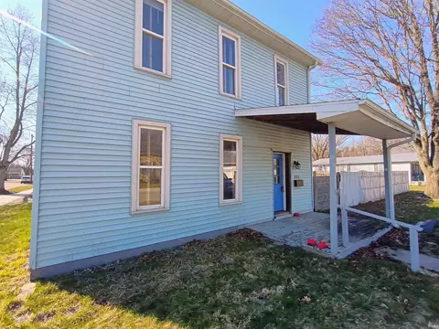 328 Jay St, Rochester, IN 46975