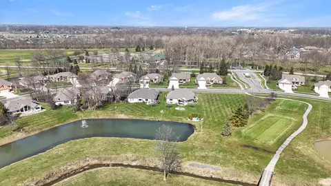 View/Area - 1815 Bent Tree Ct, Auburn, IN 46706 photo 4 of 5