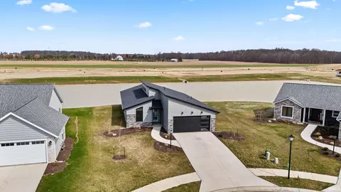 11161 Oaklynn Reserve Blvd, Fort Wayne, IN 46835