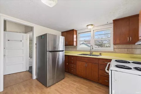 705 W 13th St, Bloomington, IN 47404 photo 7
