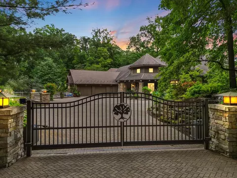 142 Ems T35 Ln, Leesburg, IN 46538