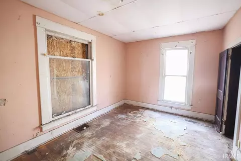 Bedroom - 1114 Spring St, New Castle, IN 47362 photo 1 of 13