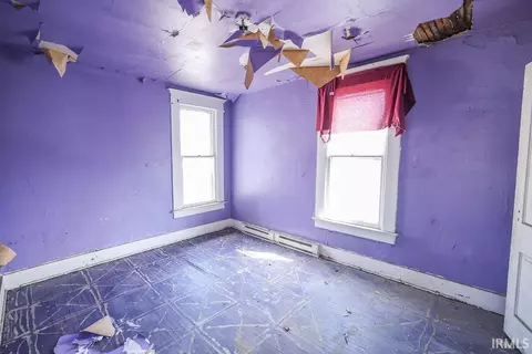 Bedroom - 1114 Spring St, New Castle, IN 47362 photo 11 of 13