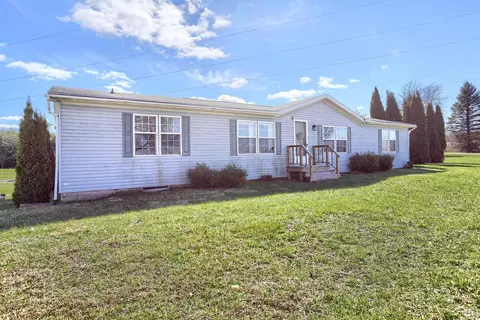 3505 E 1100 N, Syracuse, IN 46567