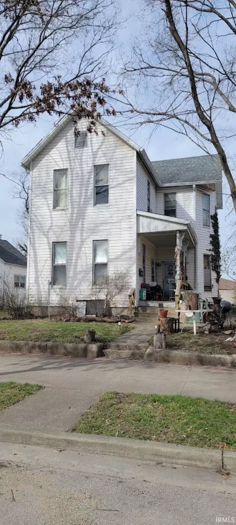 1003 S 4th St, Terre Haute, IN 47807