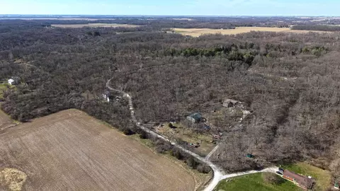 106 Timbercrest Rd, West Lafayette, IN 47906