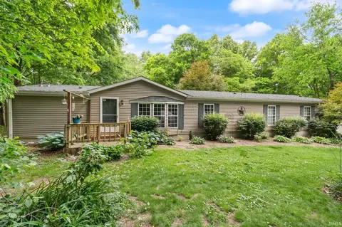 1900 Dogwood Estates Rd NW, Palmyra, IN 47164