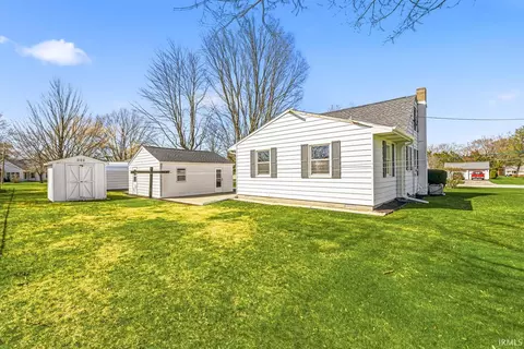 Exterior - 203 Maple St, Walkerton, IN 46574 photo 5 of 5
