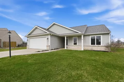 104 Greenpointe Pkwy, Fort Wayne, IN 46814