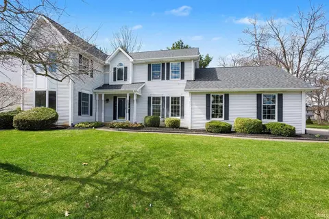 52321 Brendon Hills Dr, Granger, IN 46530