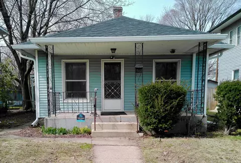 1133 N Brookfield St, South Bend, IN 46628