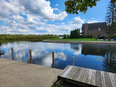 View/Area - 407 E Cable Ln, Syracuse, IN 46567 photo 3 of 3