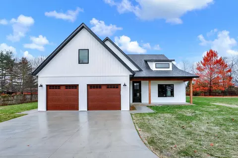 2110 S Smith Rd, Bloomington, IN 47401