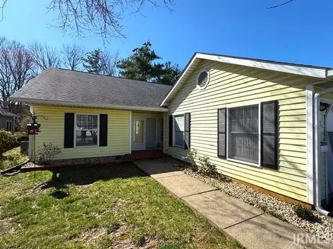 706 E Pepperridge Dr, Bloomington, IN 47401