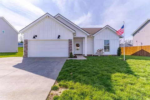 1245 Helen Ct, Boonville, IN 47601
