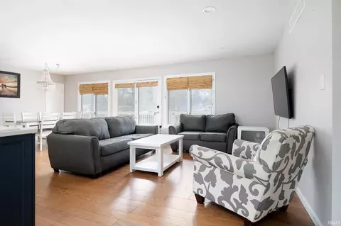Living - 1419 Elliston Dr, Bloomington, IN 47401 photo 1 of 2