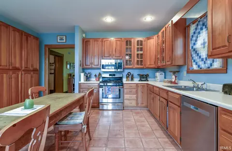 618 S Ballantine Rd, Bloomington, IN 47401 photo 12