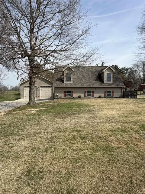 2164 S 1200 E, Oakland City, IN 47660