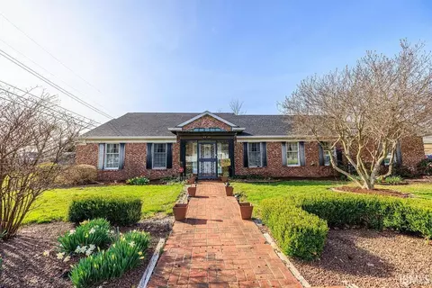 310 Garden Park Pl, Spencer, IN 47460