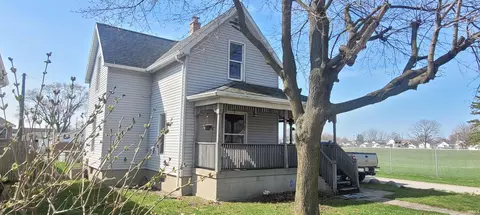 1417 Union St, Mishawaka, IN 46544
