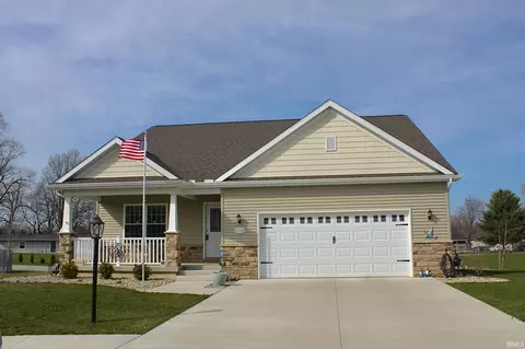 1110 Chestnut Cir, Plymouth, IN 46563
