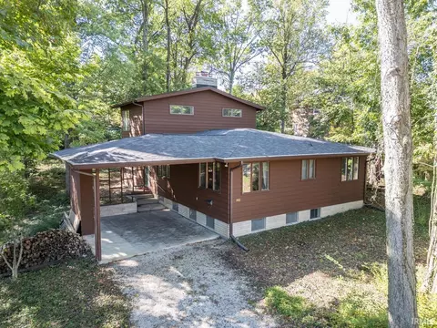 1412 E 2 St, Bloomington, IN 47401