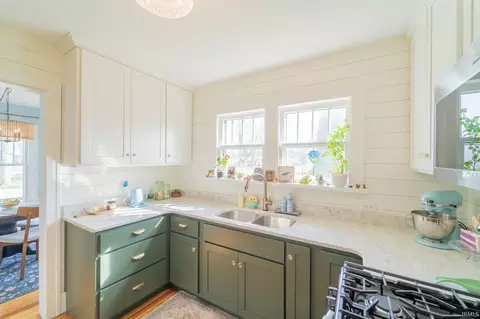 Kitchen - 207 E John St, Nappanee, IN 46550 photo 2 of 2