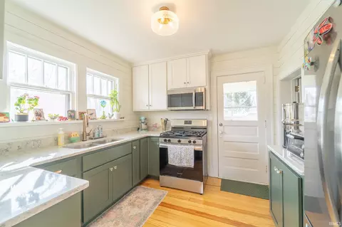 Kitchen - 207 E John St, Nappanee, IN 46550 photo 1 of 2
