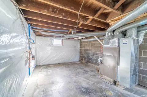 Other - 207 E John St, Nappanee, IN 46550 photo 2 of 6