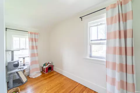 Bedroom - 207 E John St, Nappanee, IN 46550 photo 1 of 6