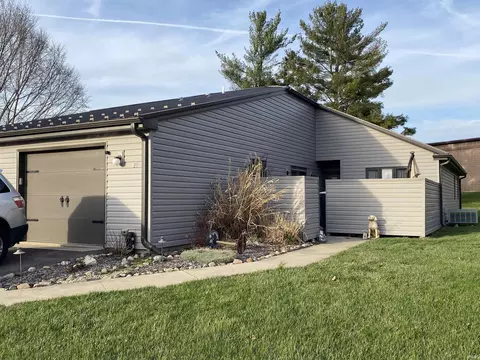 21 Woodspoint Cir, North Manchester, IN 46962