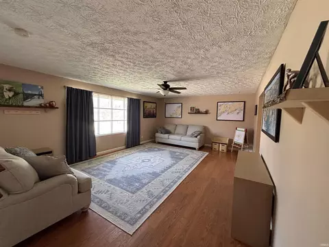 Living - 714 E Allendale Dr, Bloomington, IN 47401 photo 2 of 4
