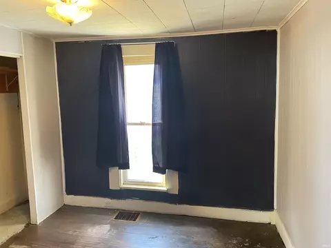 Bedroom - 347 E Main St, Wabash, IN 46992 photo 8 of 9