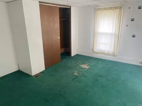 Bedroom - 347 E Main St, Wabash, IN 46992 photo 7 of 9