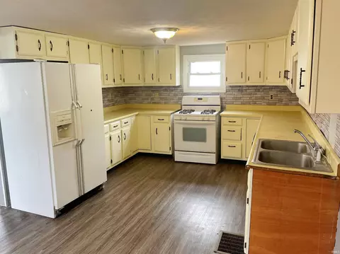 Kitchen - 347 E Main St, Wabash, IN 46992 photo 1 of 2