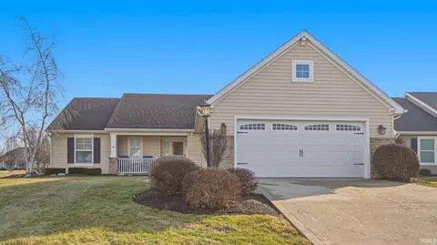 7226 Foxfield Dr, Fort Wayne, IN 46835