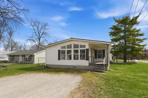 7108 Wadington Rd, Fort Wayne, IN 46818