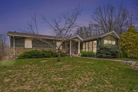 25655 New Rd, North Liberty, IN 46554