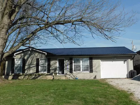 630 N Public Rd, Salem, IN 47167