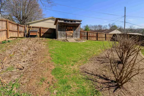 Exterior - 205 E Sunny Slopes Dr, Bloomington, IN 47401 photo 9 of 11