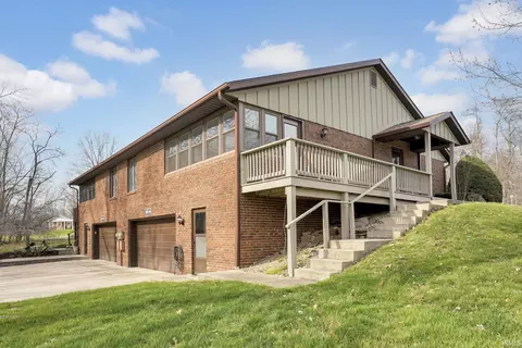 500 Greentree Dr #11, Bedford, IN 47421